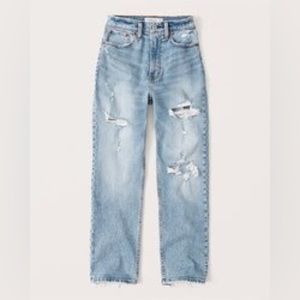 Abercrombie & Fitch The Ankle Straight Ultra High Rise Curve Love